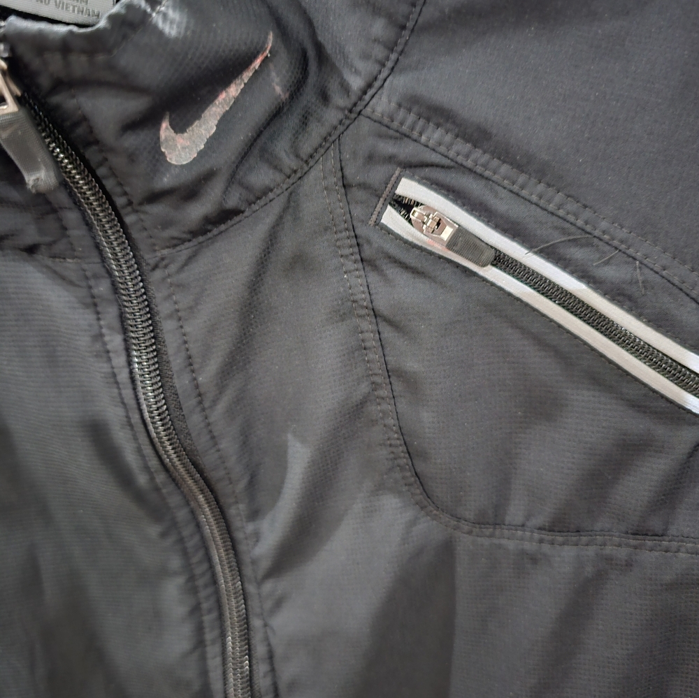 Nike Black Windbreaker with Lightweight Design and Stand-Up Collar size L - Picture 11 of 11